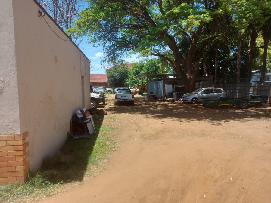 3 Bedroom Property for Sale in Oos Einde North West